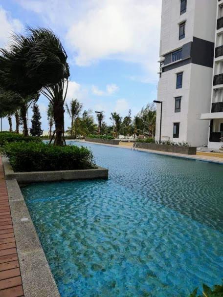 Timurbay By Dfamilia, Ground Floor Suite With Easy Access To The Pool And Beach 콴탄 외부 사진